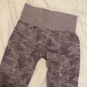 Gymshark SET!!  Pants worn only once! Butt scrunch